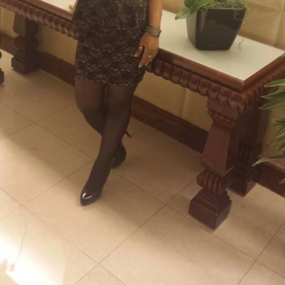 Beautiful Dolce Vita Black Heels